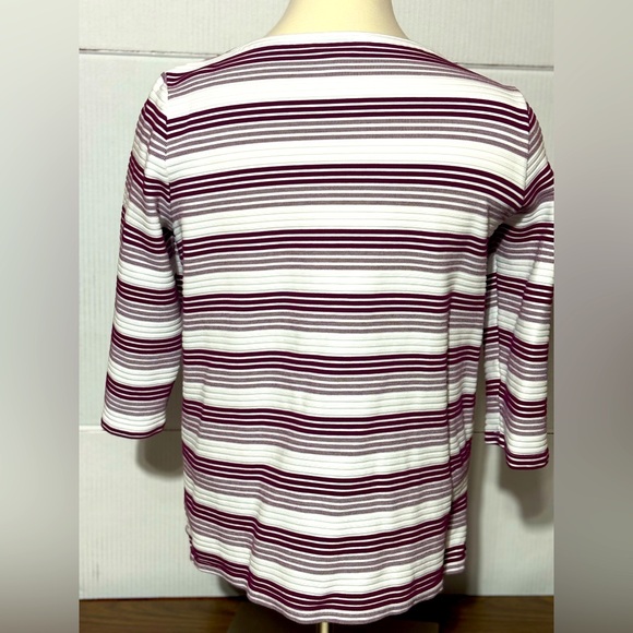 Liz Claiborne XXL Ladies pull on stripped top w/kangaroo pocket 28”L 22” p2p - Picture 6 of 9